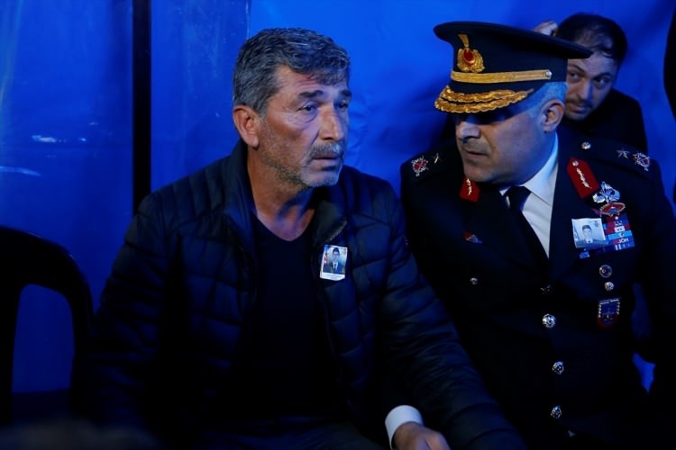 Türkiye İdlib şehitlerini uğurluyor 57