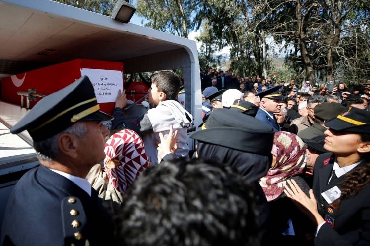 Türkiye İdlib şehitlerini uğurluyor 60