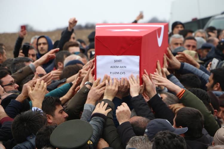 Türkiye İdlib şehitlerini uğurluyor 68