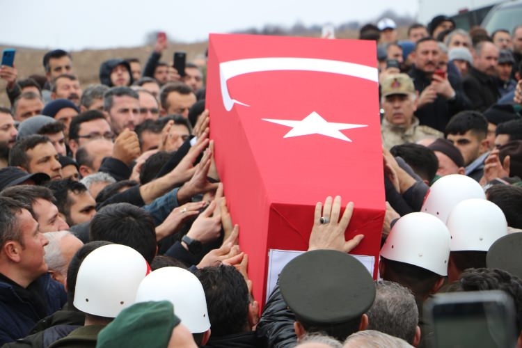Türkiye İdlib şehitlerini uğurluyor 70