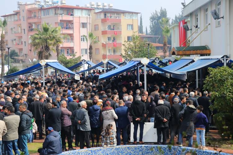 Türkiye İdlib şehitlerini uğurluyor 82