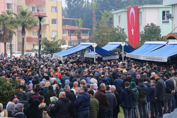 Türkiye İdlib şehitlerini uğurluyor 84
