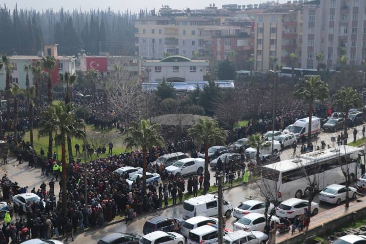 Türkiye İdlib şehitlerini uğurluyor 85
