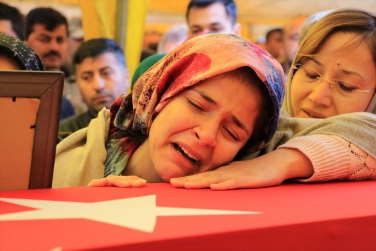 Türkiye İdlib şehitlerini uğurluyor 91
