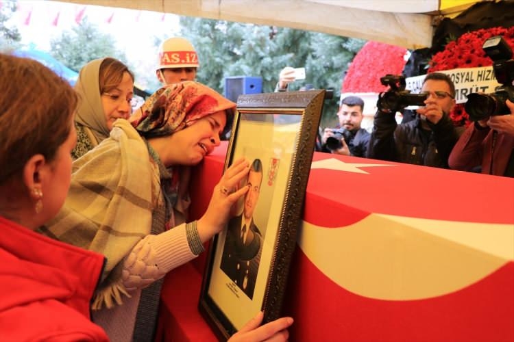 Türkiye İdlib şehitlerini uğurluyor 92