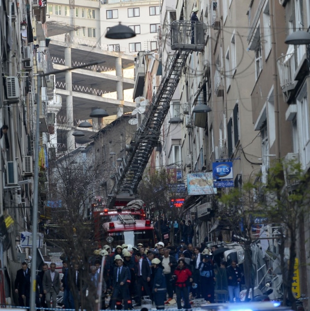 Taksim'deki patlama sonrası ilk görüntüler 25