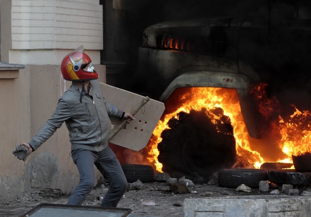 Ukrayna alev alev yanıyor! 14