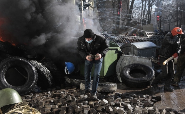 Ukrayna alev alev yanıyor! 25
