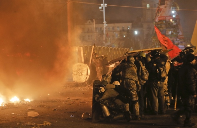 Ukrayna alev alev yanıyor! 30