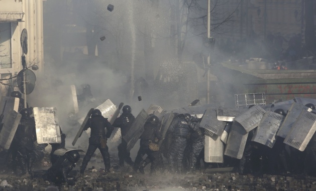 Ukrayna alev alev yanıyor! 35