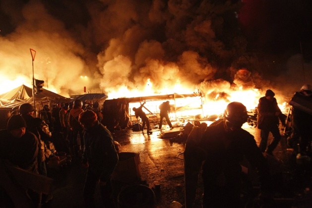 Ukrayna alev alev yanıyor! 76
