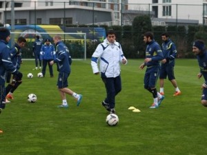 Fenerbahçe dev maça kilitlendi