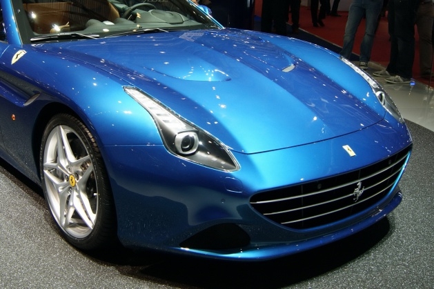 2015 Ferrari California T göz kamaştırdı 18