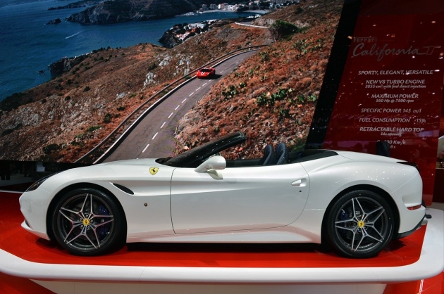 2015 Ferrari California T göz kamaştırdı 3