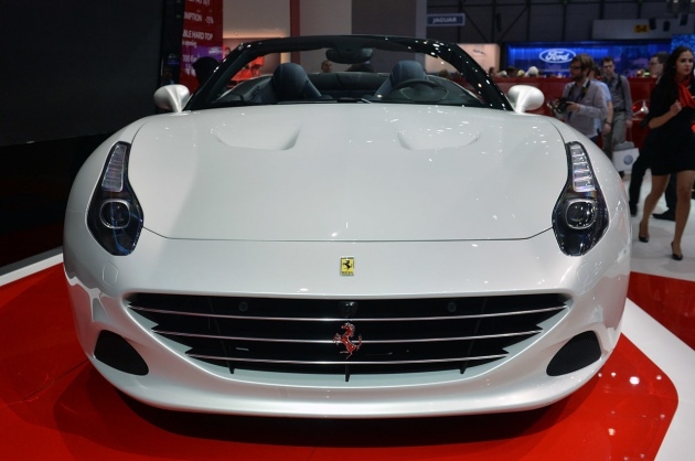 2015 Ferrari California T göz kamaştırdı 4