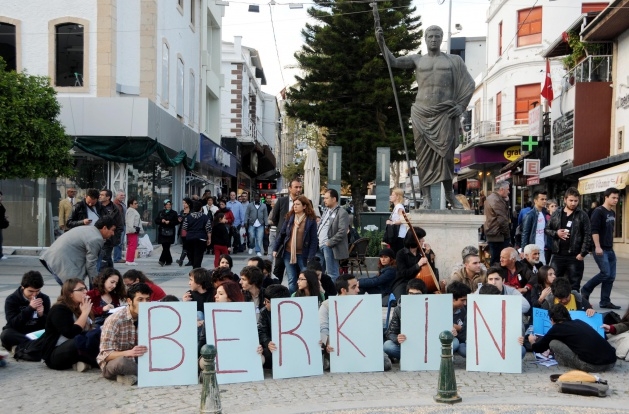 Berkin'in cenazesi Okmeydanı'nda 30