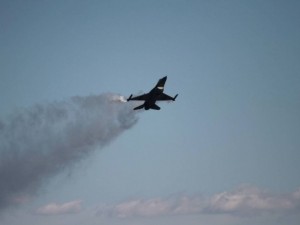 Çanakkale'de Solo Türk gösterisi