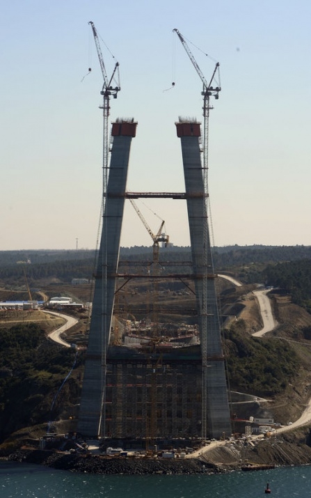 3. Boğaz Köprüsü'nün kuleleri eşitlendi 10