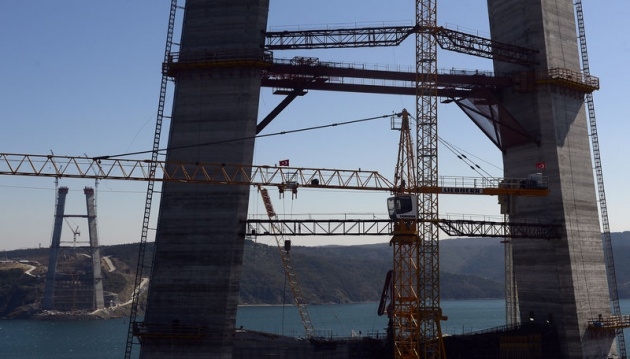 3. Boğaz Köprüsü'nün kuleleri eşitlendi 9