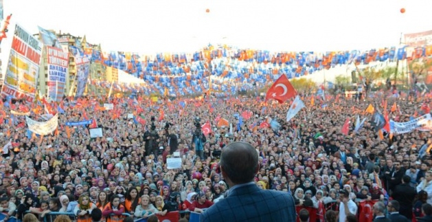 Ak Part'den Ankara'da gövde gösterisi 11