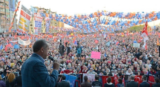 Ak Part'den Ankara'da gövde gösterisi 12