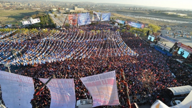 Ak Part'den Ankara'da gövde gösterisi 6