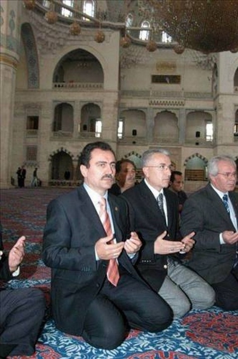 Muhsin Yazıcıoğlu'nun ölümünün 5. yıl dönümü 65