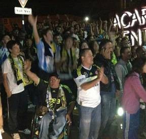 TARAFTARLAR ALEXİN EVİNE YÜRÜDÜ 3