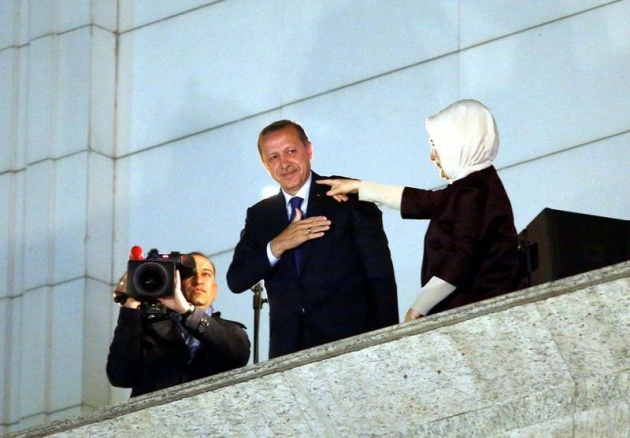 Erdoğan balkondan meydan okudu! 10