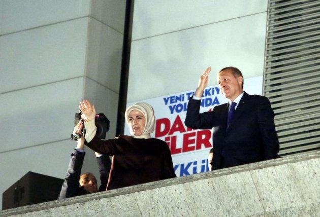 Erdoğan balkondan meydan okudu! 16