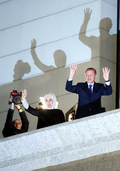 Erdoğan balkondan meydan okudu! 17