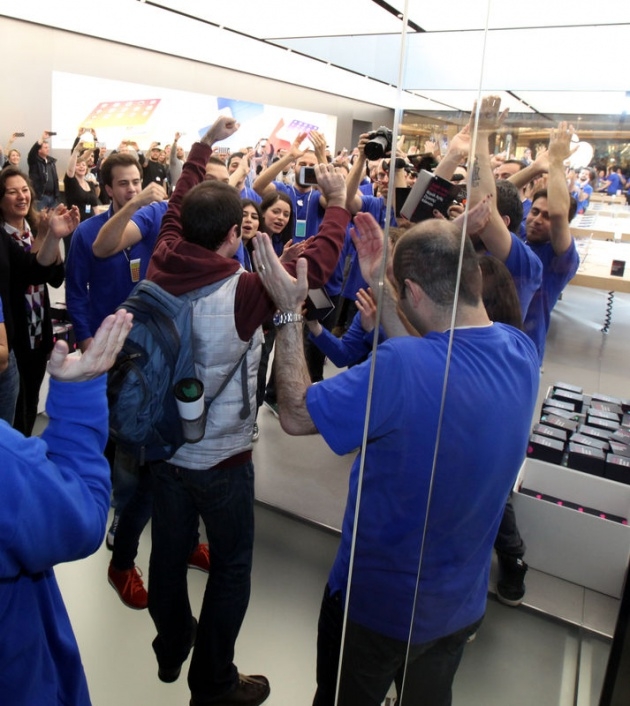 Apple Store, Türkiye'de açıldı 19