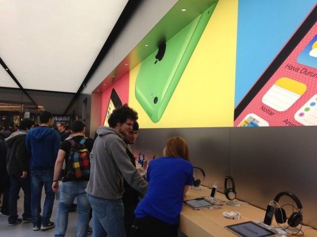 Apple Store, Türkiye'de açıldı 45