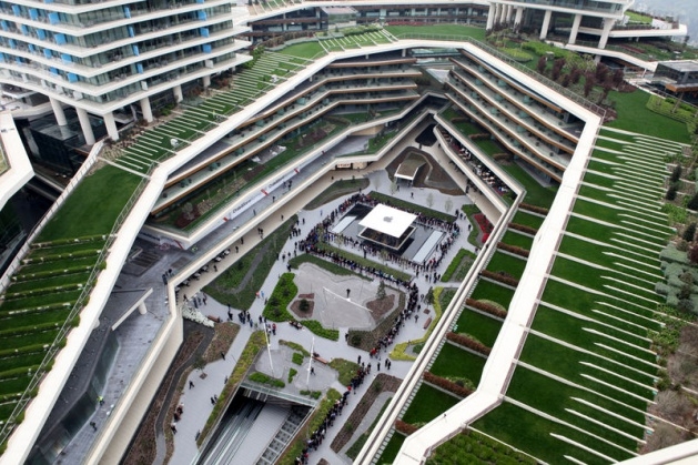 Apple Store, Türkiye'de açıldı 48