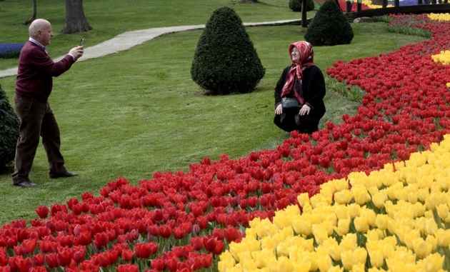 İstanbul 20 milyon laleyle rengarenk 18