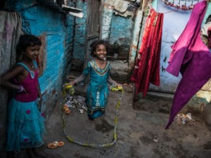 Renkli sokaklardaki soluk hayatlar