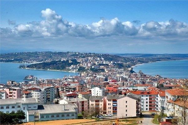 Türkiye'nin en mutlu ve en mutsuz illeri 3