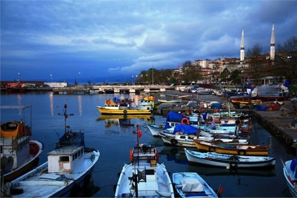 Türkiye'nin en mutlu ve en mutsuz illeri 9