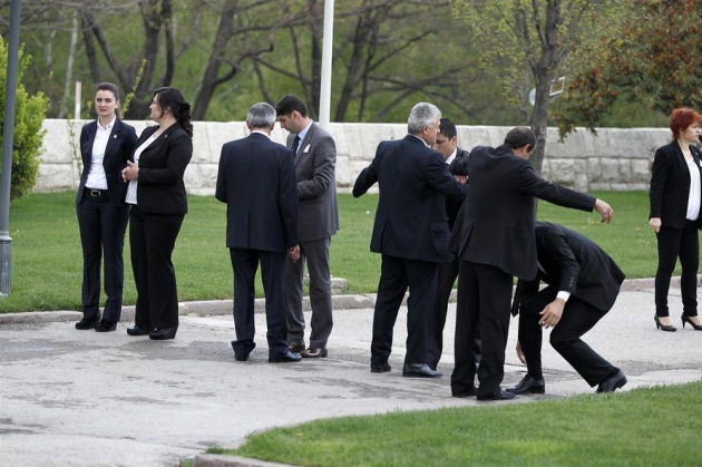 Meclis'te yumruk önlemi 1