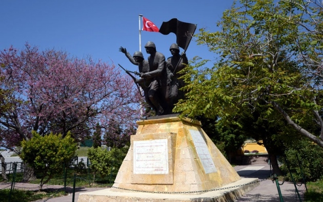 Çanakkale Kara Savaşları'nın 99.uncu yılı 18