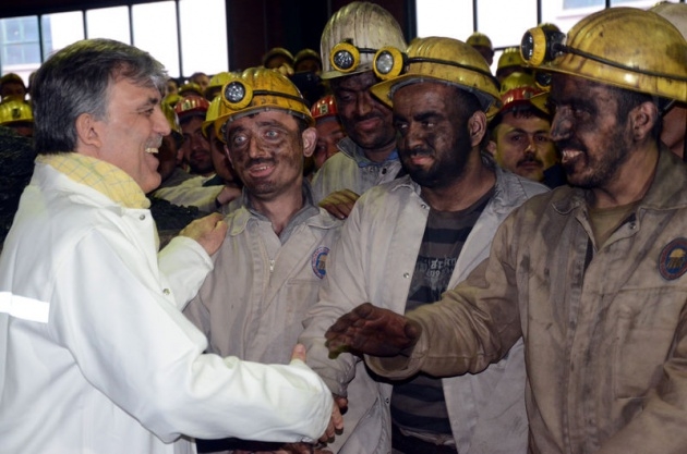 Gül'den madencilere sürpriz ziyaret 16