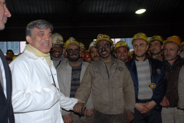 Gül'den madencilere sürpriz ziyaret 17