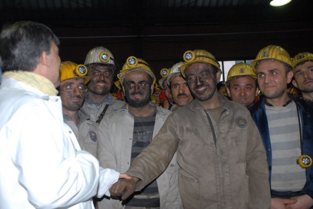 Gül'den madencilere sürpriz ziyaret 23