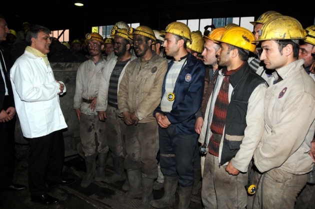 Gül'den madencilere sürpriz ziyaret 26