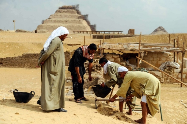 Mısır'da 3100 yıllık mezar bulundu 10
