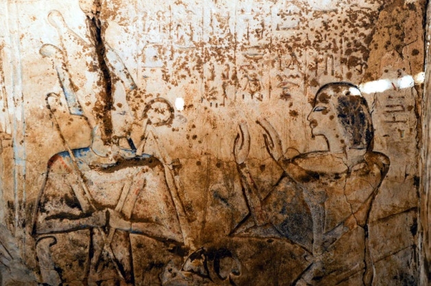 Mısır'da 3100 yıllık mezar bulundu 12