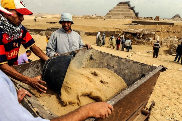 Mısır'da 3100 yıllık mezar bulundu 15