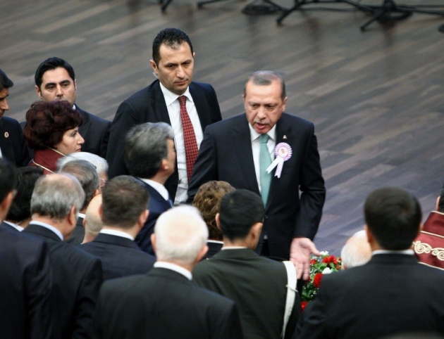 Erdoğan, Danıştay törenini terk etti 11