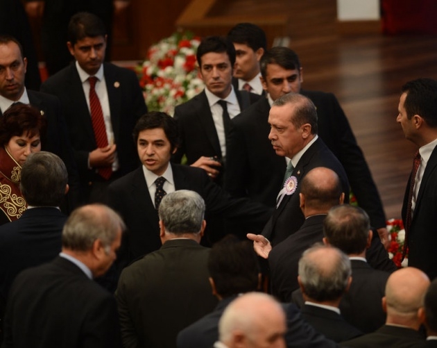 Erdoğan, Danıştay törenini terk etti 18