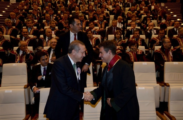 Erdoğan, Danıştay törenini terk etti 39